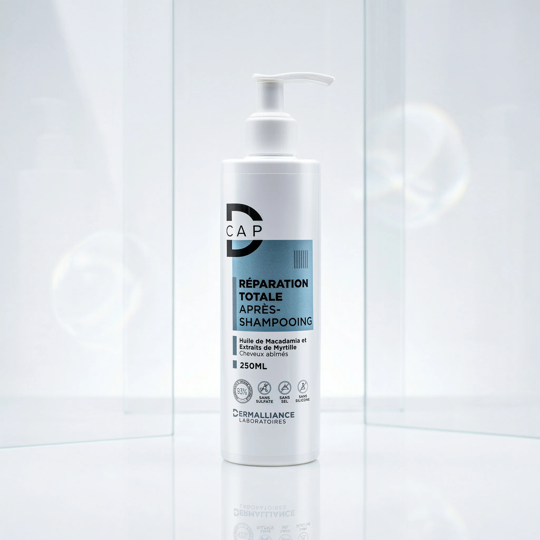 produit-1775642619019.webp D‑CAP Après-Shampooing Réparation Totale 250ml – Image 1