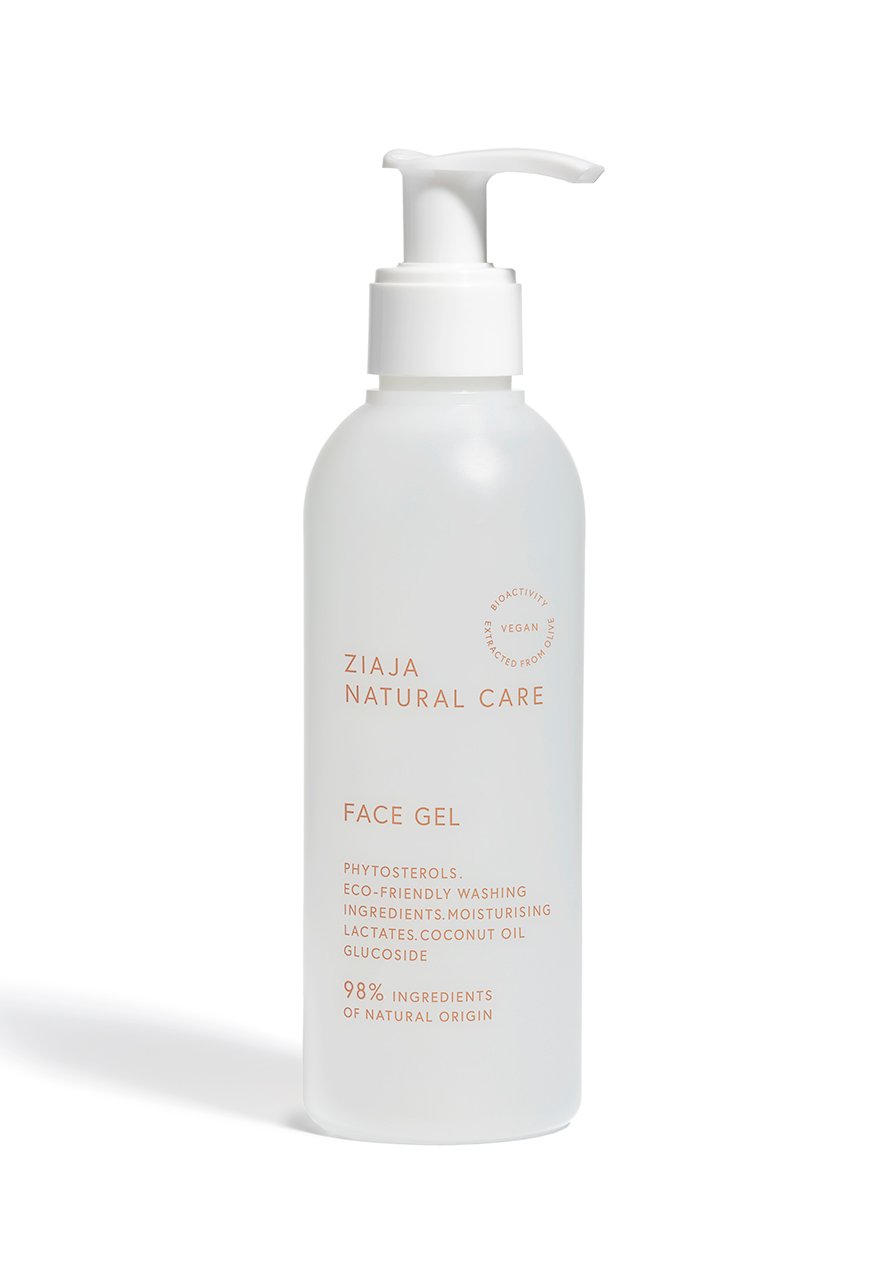 face gel 880x1280 ZIAJA Natural Care Gel nettoyant 190 ml – Image 1